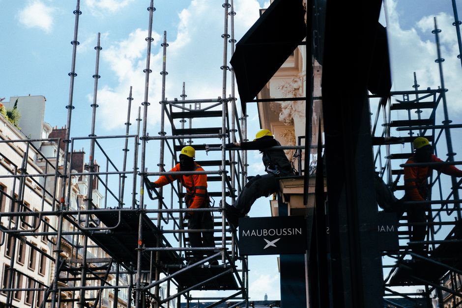 Como Escolher Andaimes para Construção Civil: Guia Completo 2026