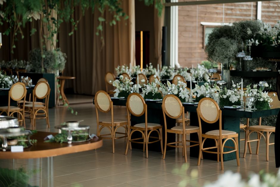 Dicas de Decoração para Eventos com Flores Naturais: Guia Completo 2026