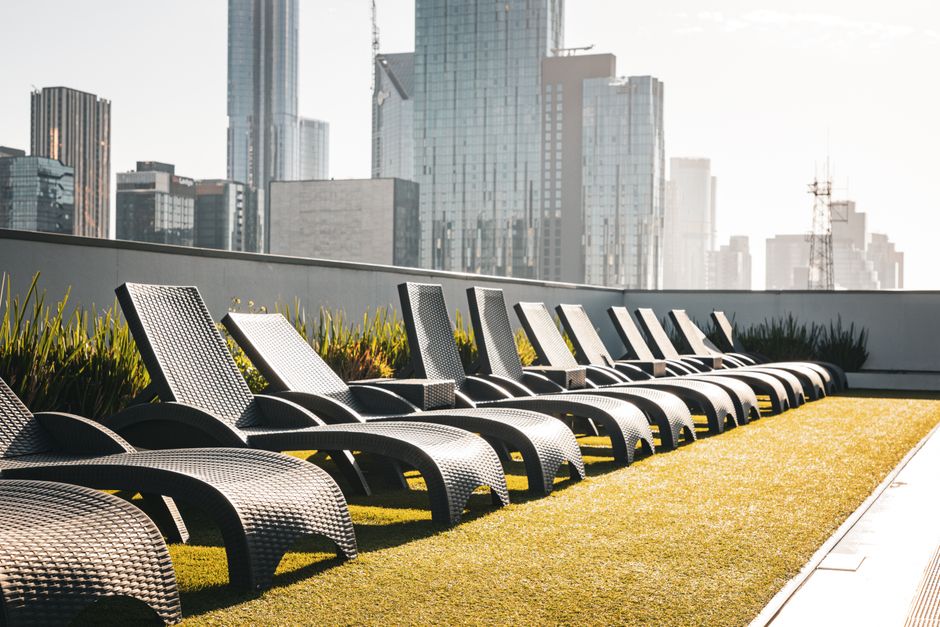 Dicas para Montar um Espaço de Descanso no Jardim para Atletas em 2026