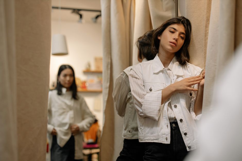 O que é slow fashion e por que é importante: guia completo para 2026