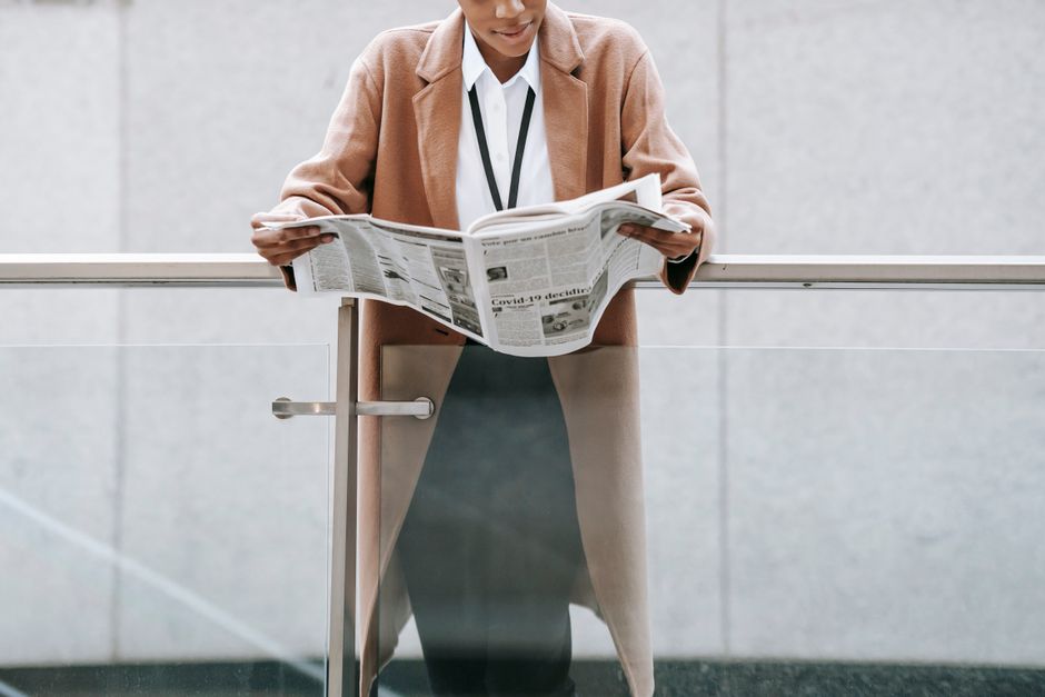 Como acompanhar notícias de negócios para empreendedores em 2026: guia completo
