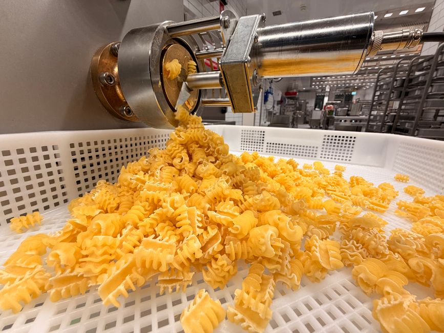 Como importar produtos da Itália para vender no Brasil em 2026: guia completo
