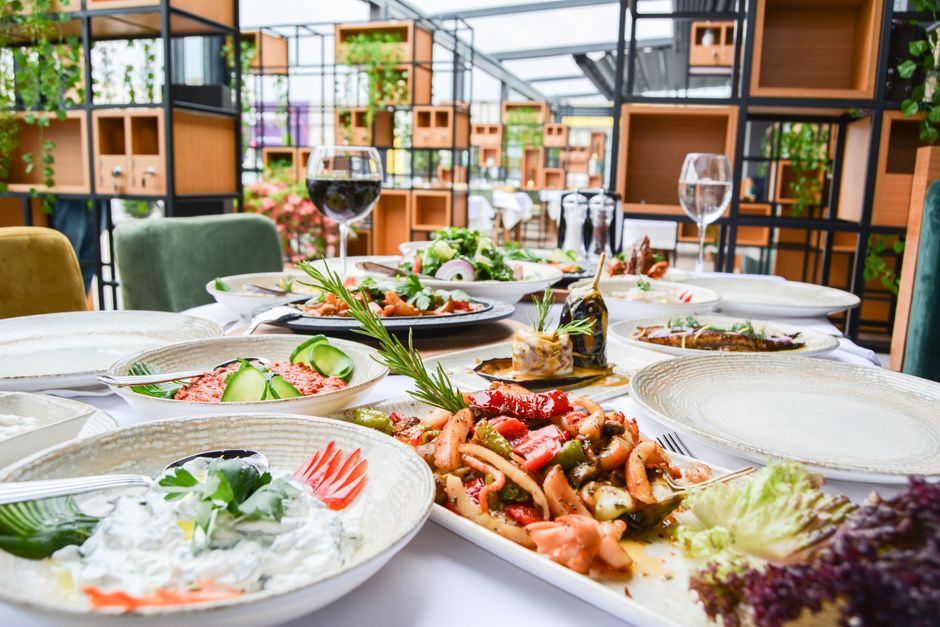 Dicas para Fotos Profissionais de Pratos de Restaurante em 2026: Guia Completo