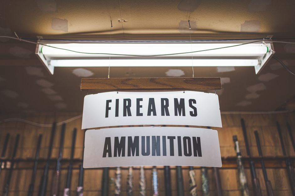 Dicas de Marketing para Lojas de Armas de Fogo em 2026: Estratégias Legais e Eficazes