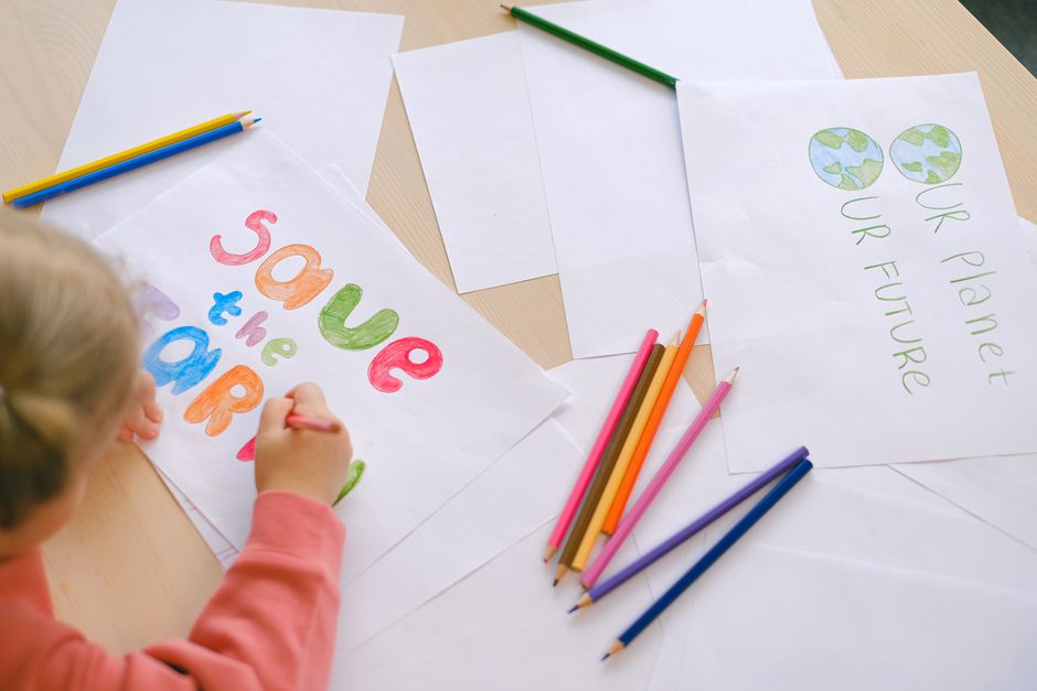 Como ensinar sustentabilidade nas escolas: guia completo para 2026
