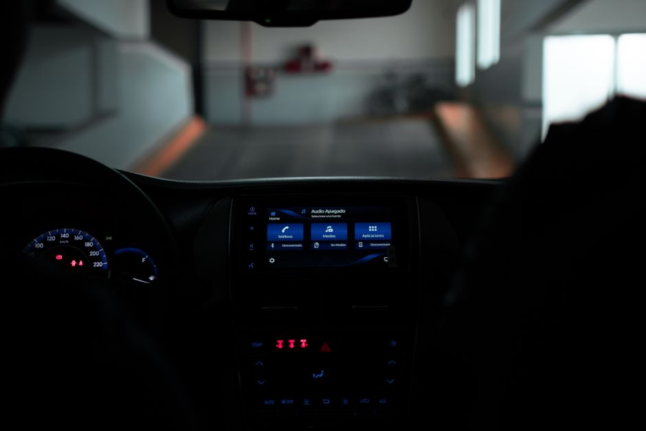 Tendências e inovações em automação residencial para carros modernos