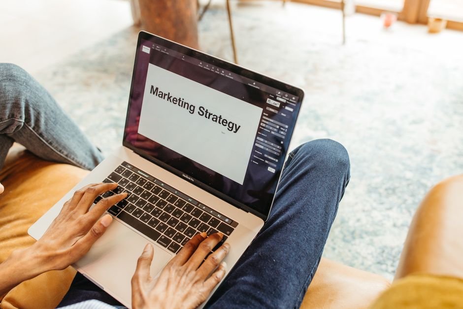 Dicas de Marketing Digital para Cursos Online: Guia Completo para 2026