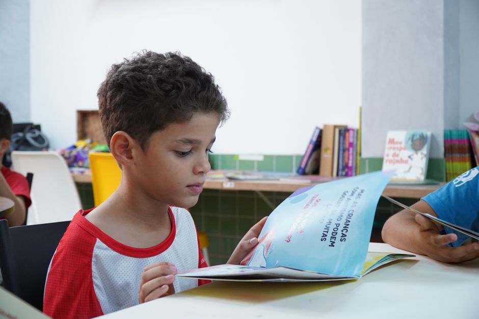 Dicas para organizar espaço de lazer infantil em casa em 2026: guia completo