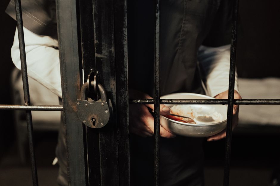 Crime alimentar: o que é e o que fazer se for acusado